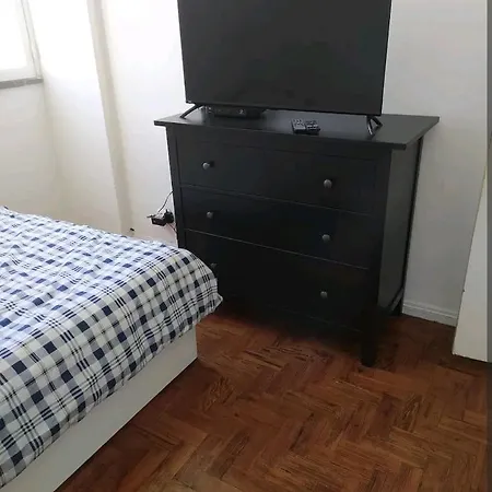 T1 Em Olivais Lisboa, Em Frente Ao Metro E 4 Minutos Do Aeroporto 아파트 *